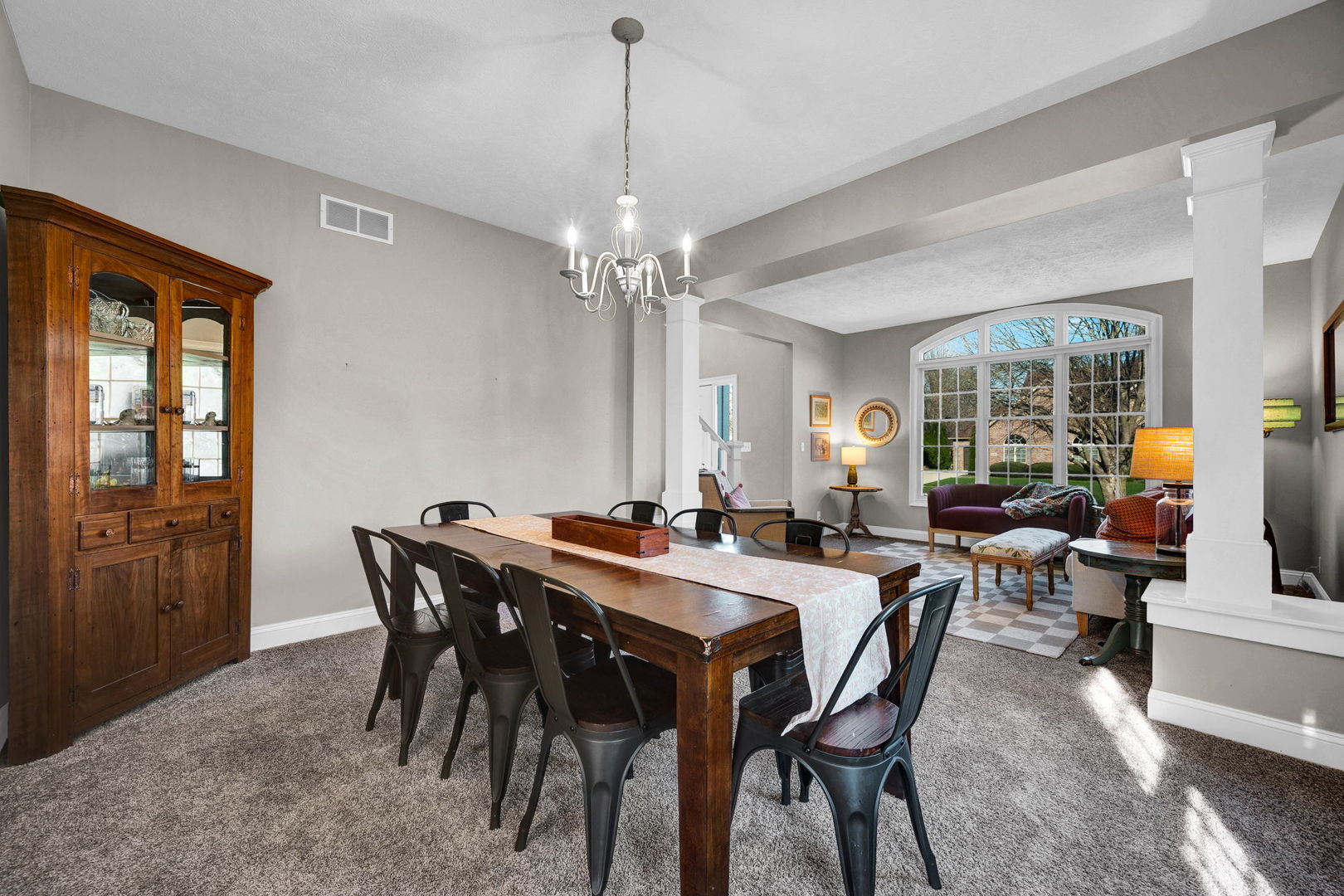 2106 Foxtail Road, Bloomington, IL 61704