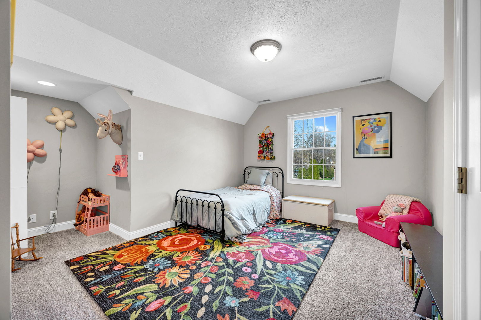 2106 Foxtail Road, Bloomington, IL 61704