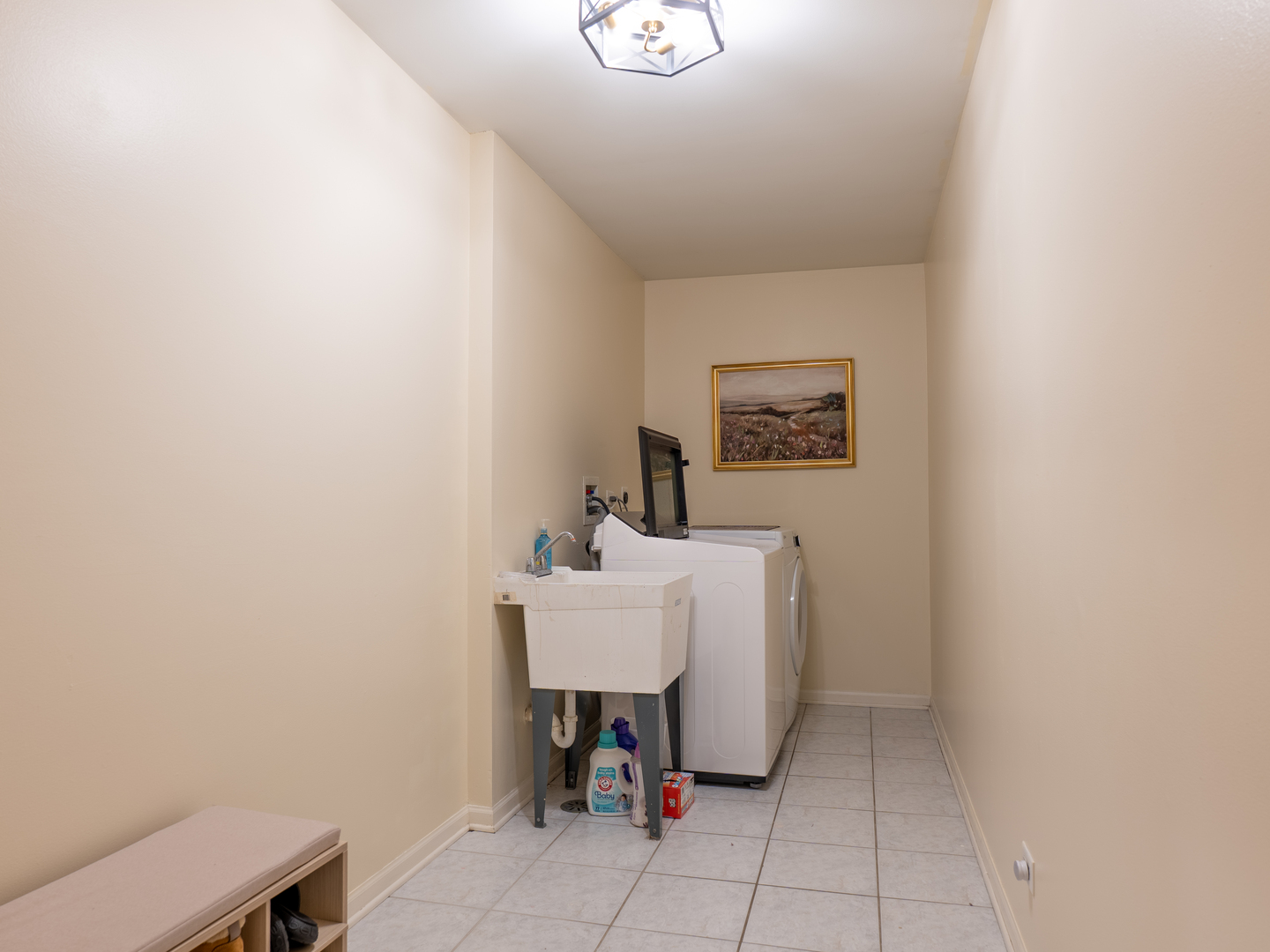 2623 SHENANDOAH Court, Aurora, IL 60503