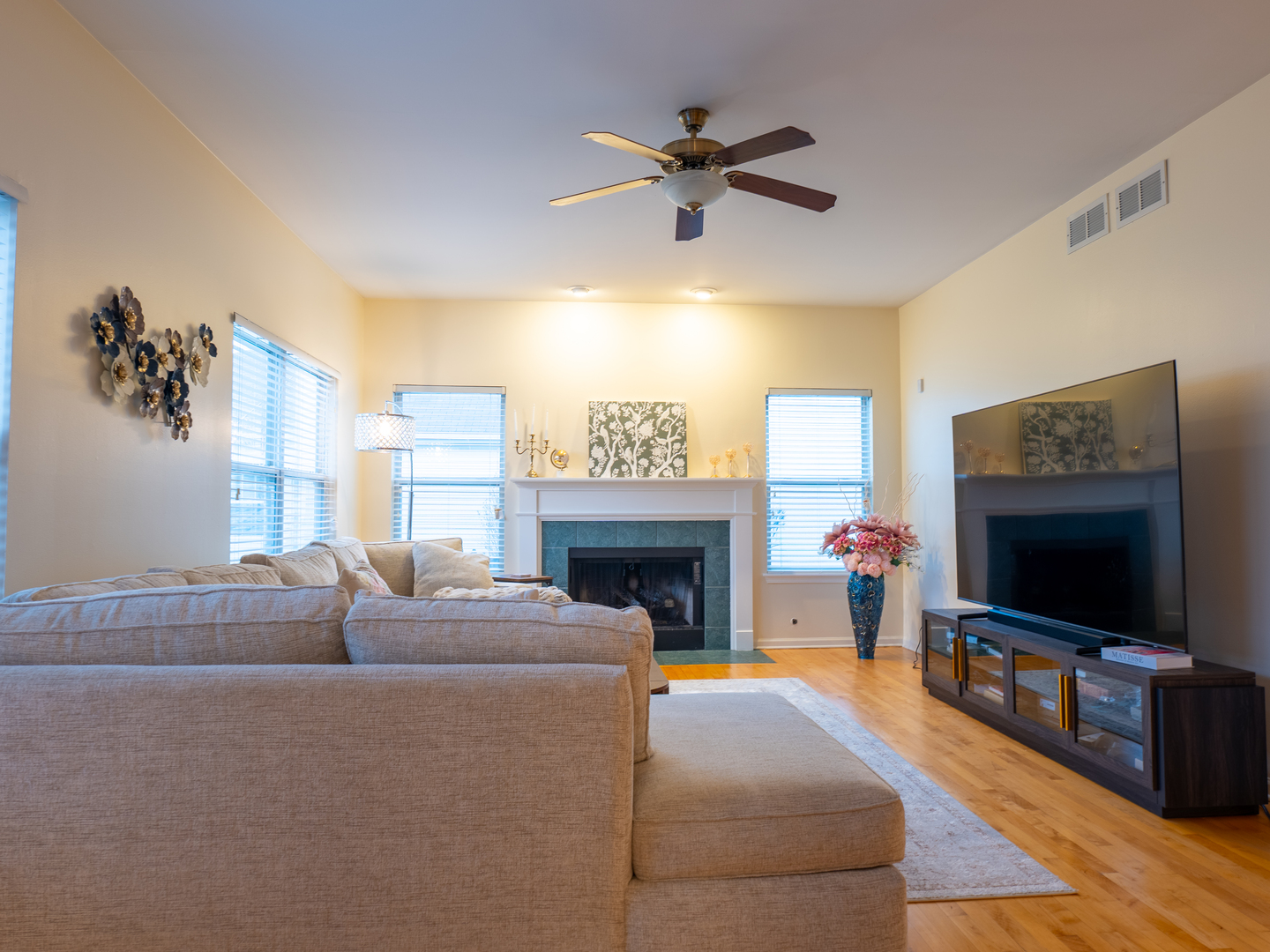 2623 SHENANDOAH Court, Aurora, IL 60503