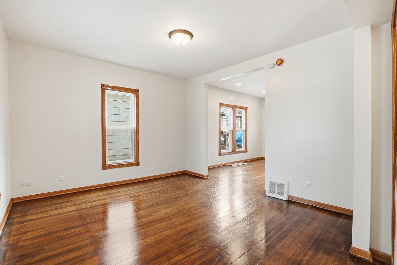 17 Seeser Street, Joliet, IL 60436