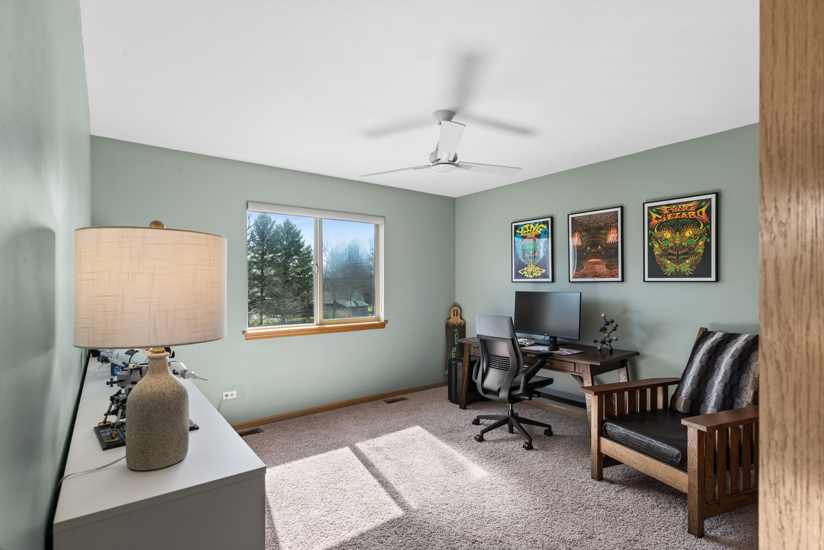 1205 Pennsylvania Avenue, Winthrop Harbor, IL 60096