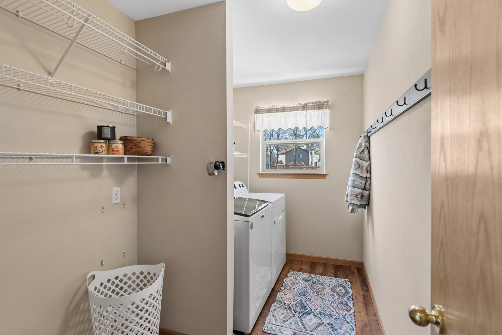 1205 Pennsylvania Avenue, Winthrop Harbor, IL 60096