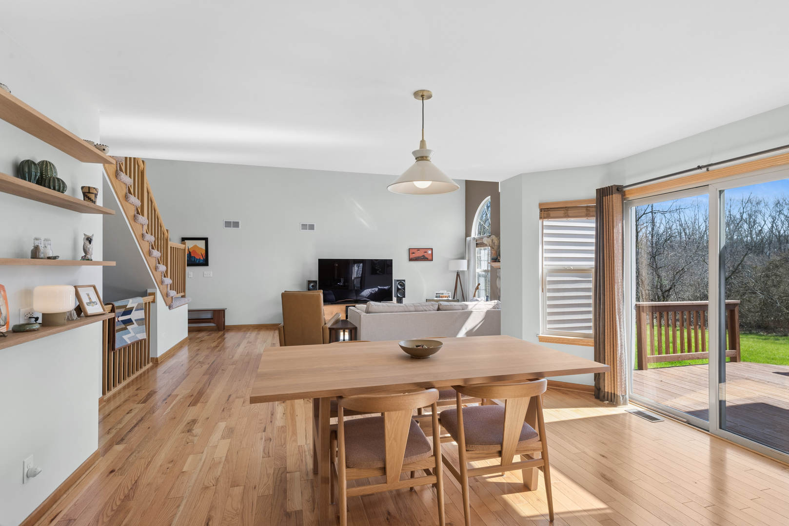 1205 Pennsylvania Avenue, Winthrop Harbor, IL 60096