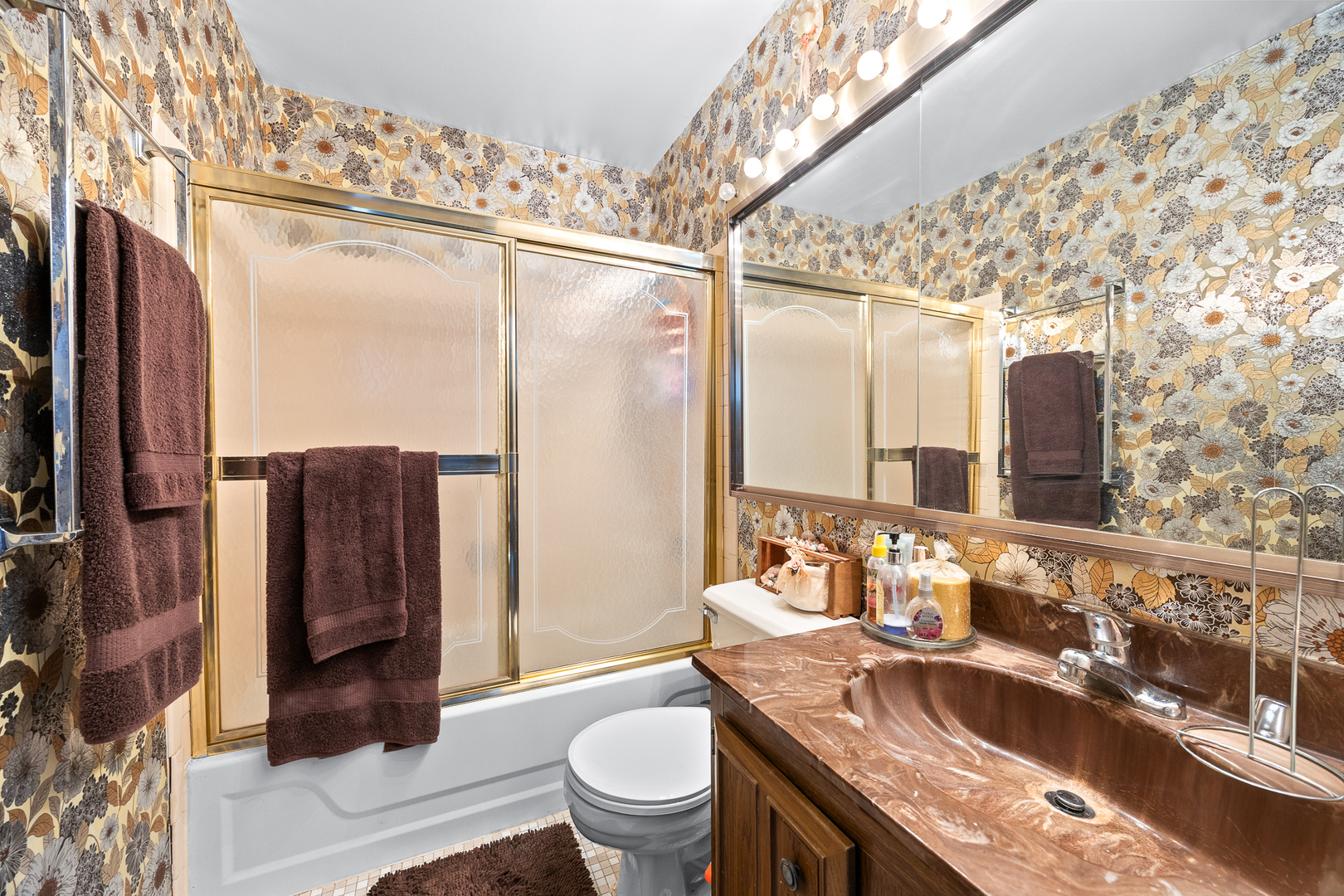 213 Windsor Drive, Bolingbrook, IL 60440