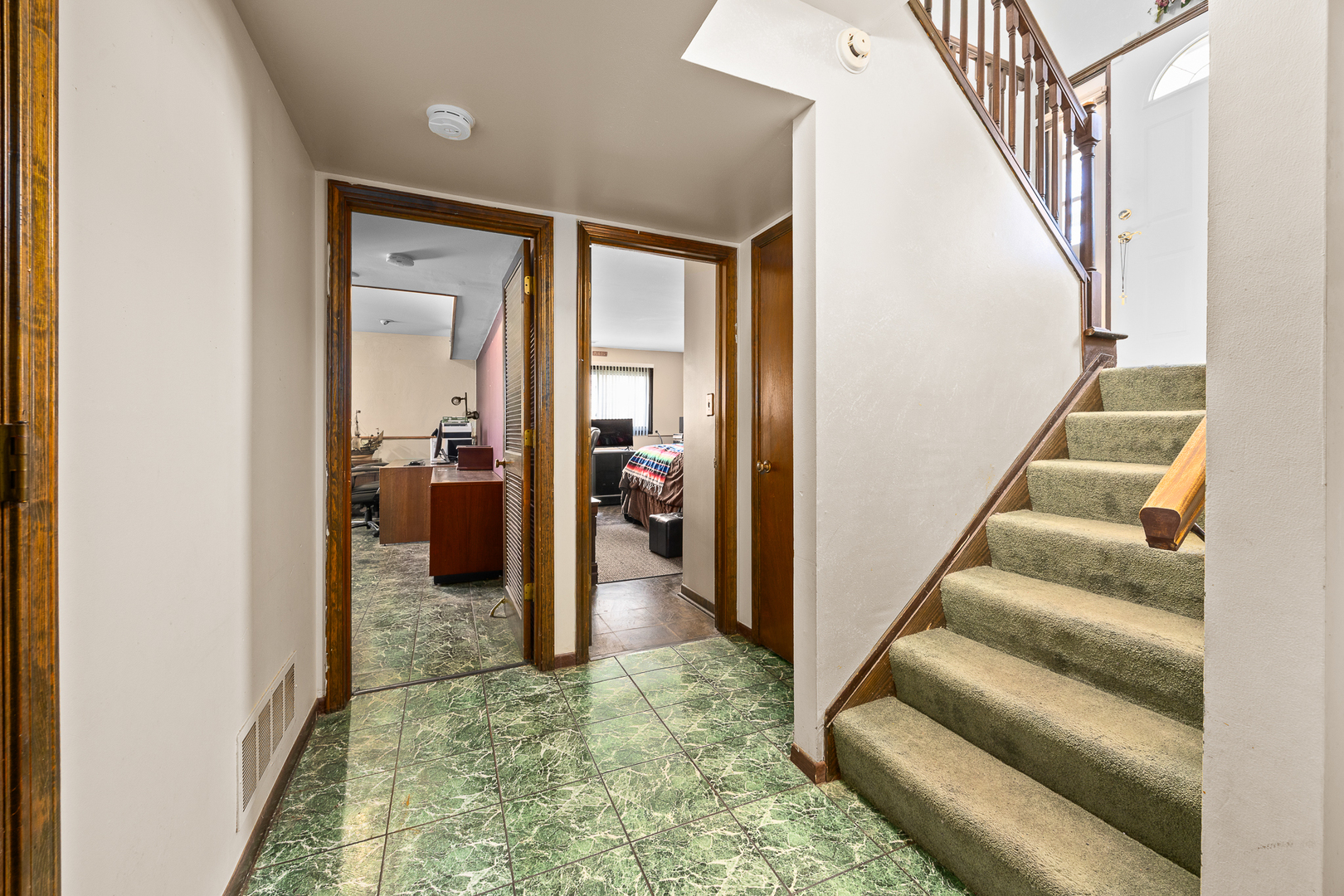 213 Windsor Drive, Bolingbrook, IL 60440