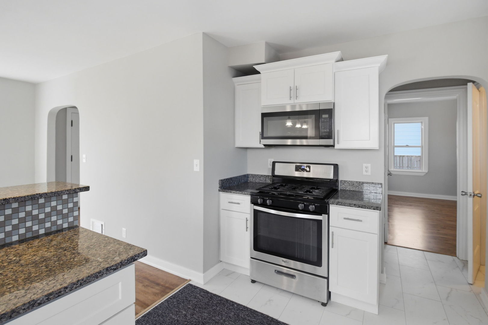 222 S Hudson Street, Westmont, IL 60559