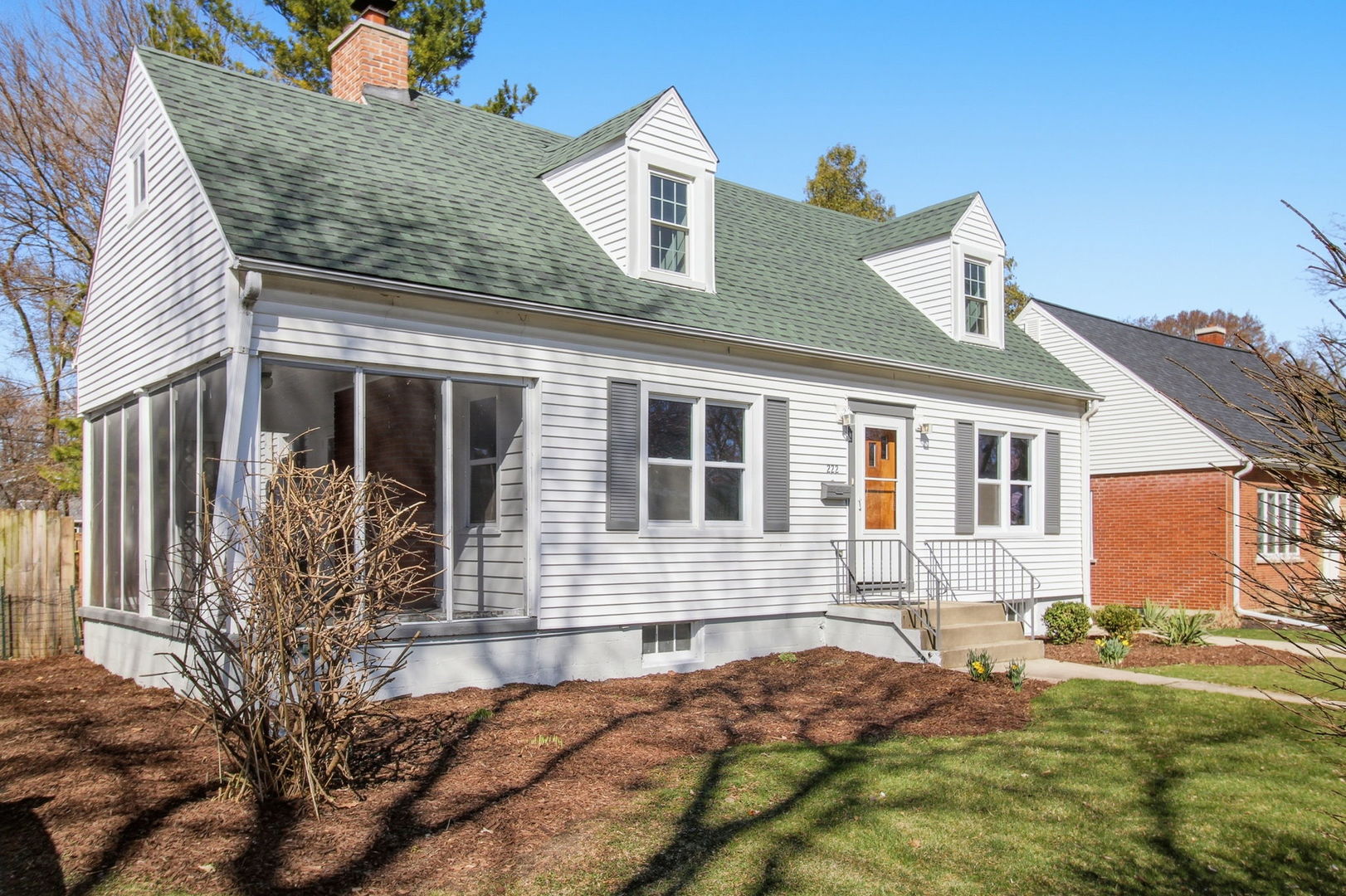 222 S Hudson Street, Westmont, IL 60559