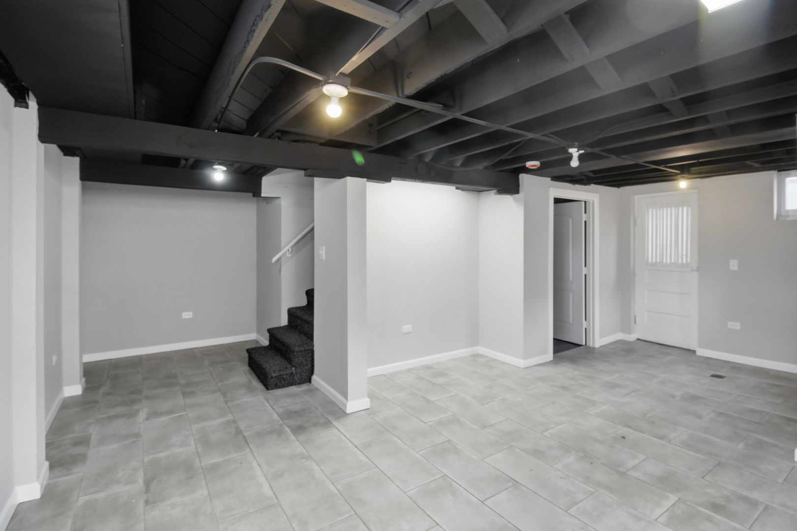 222 S Hudson Street, Westmont, IL 60559