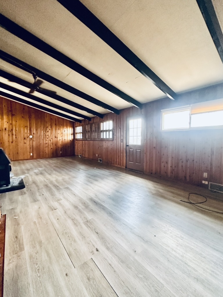 1111 N Bell Avenue, Pontiac, IL 61764