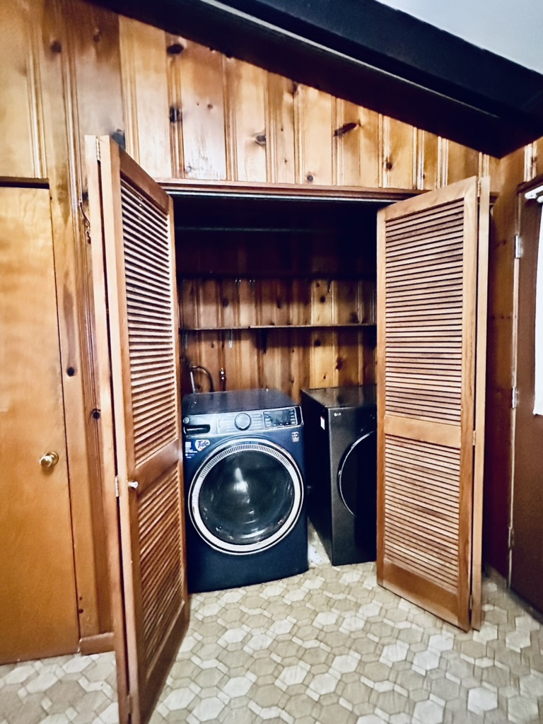 1111 N Bell Avenue, Pontiac, IL 61764