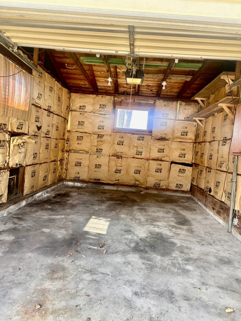 1111 N Bell Avenue, Pontiac, IL 61764