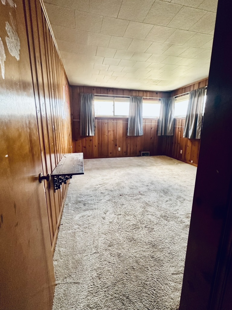 1111 N Bell Avenue, Pontiac, IL 61764