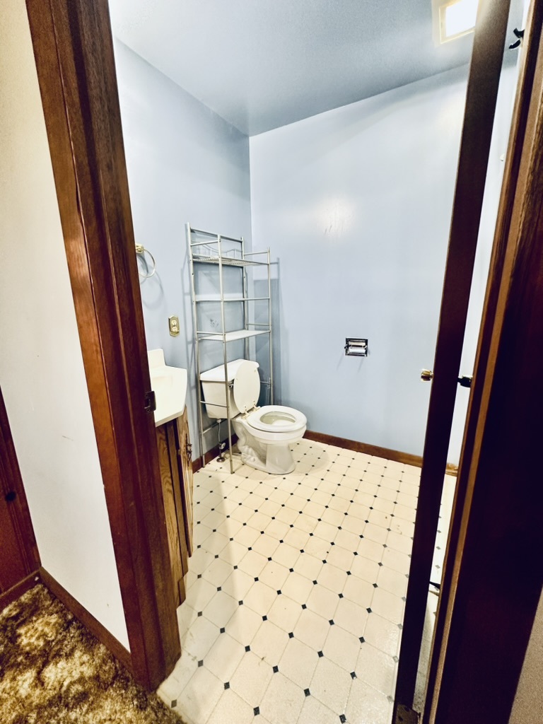 1111 N Bell Avenue, Pontiac, IL 61764