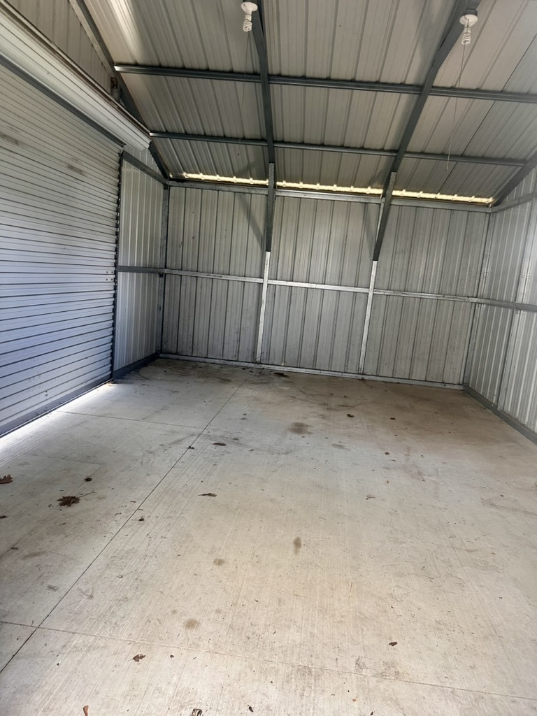 1111 N Bell Avenue, Pontiac, IL 61764