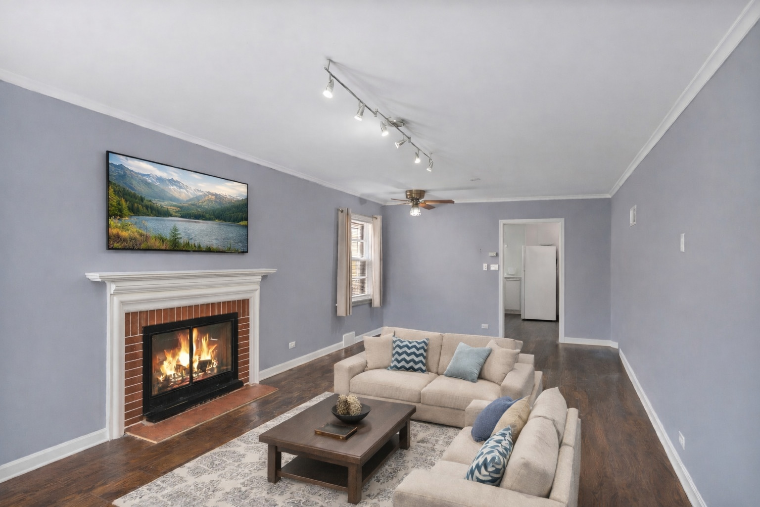 7418 W Clarence Avenue, Chicago, IL 60631