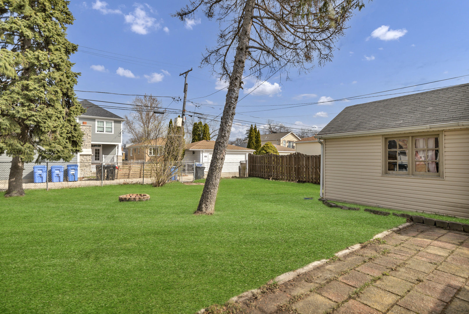 7418 W Clarence Avenue, Chicago, IL 60631