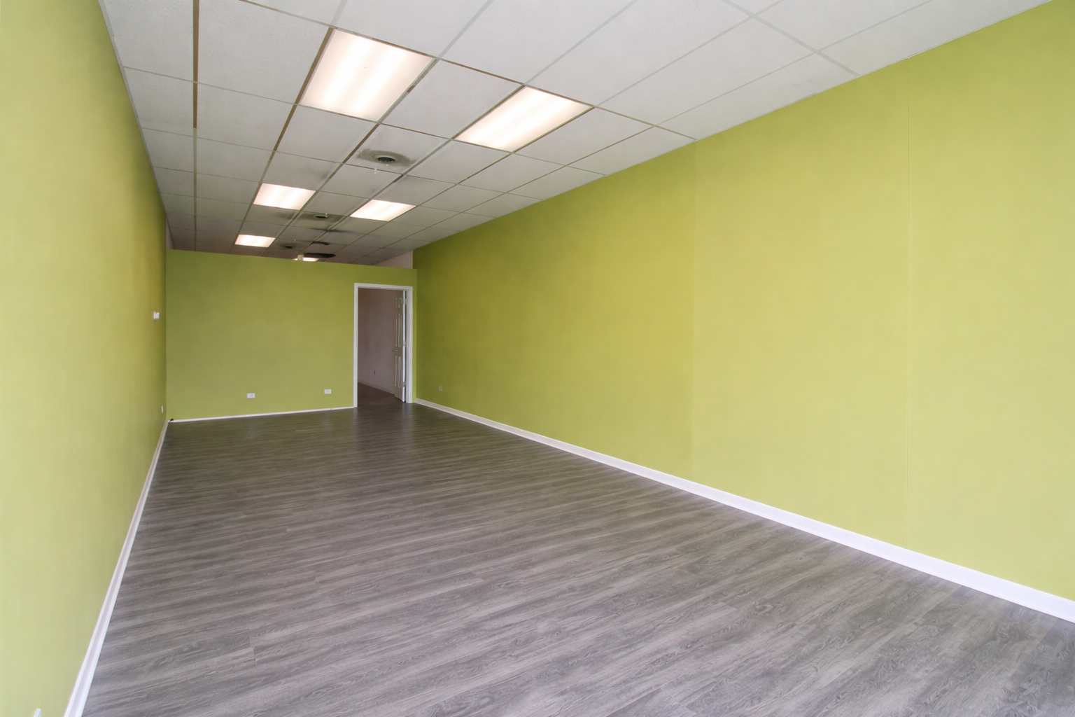 52 W Palatine Road, Palatine, IL 60067