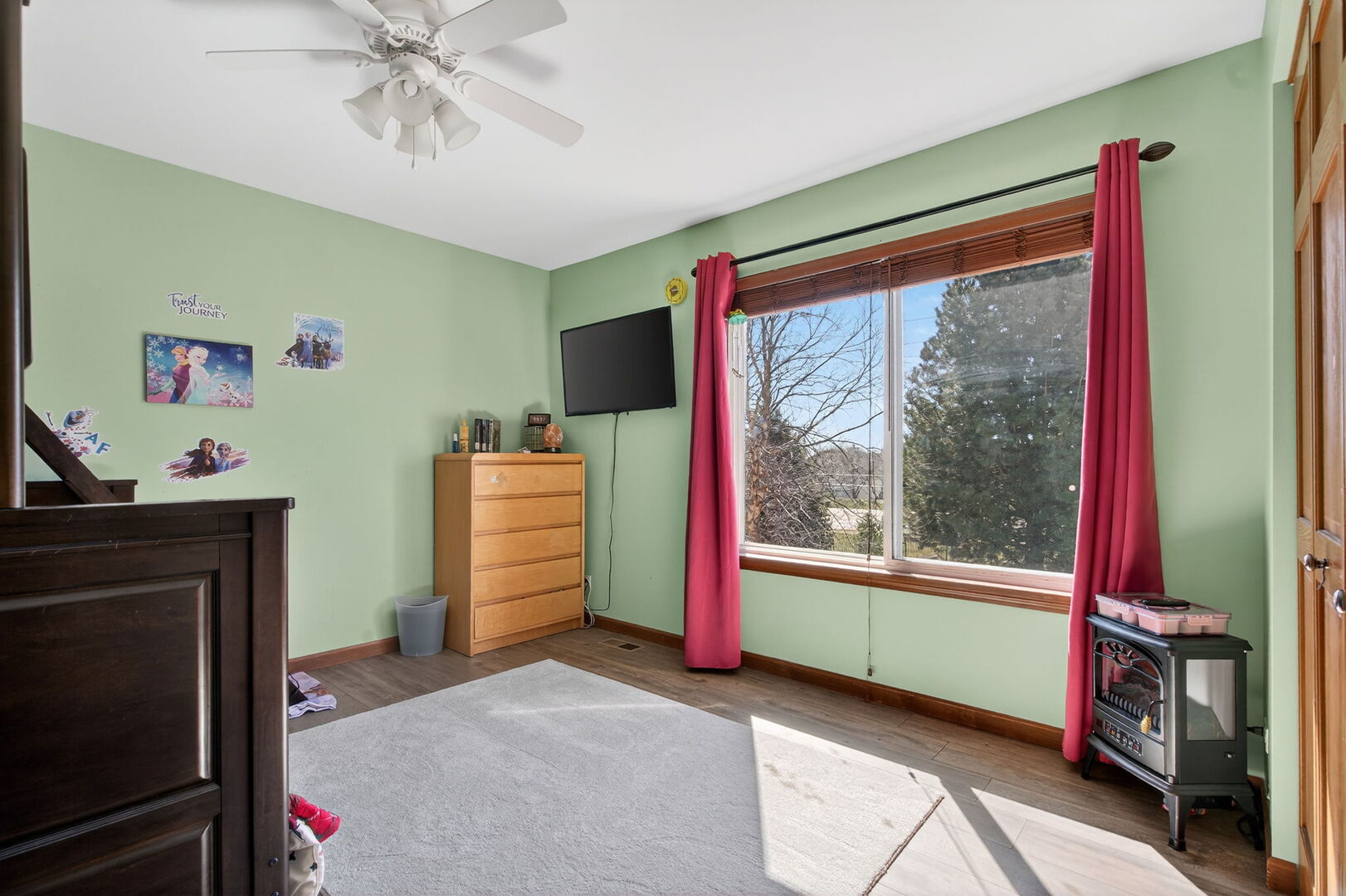 2993 Stirling Court, Montgomery, IL 60538