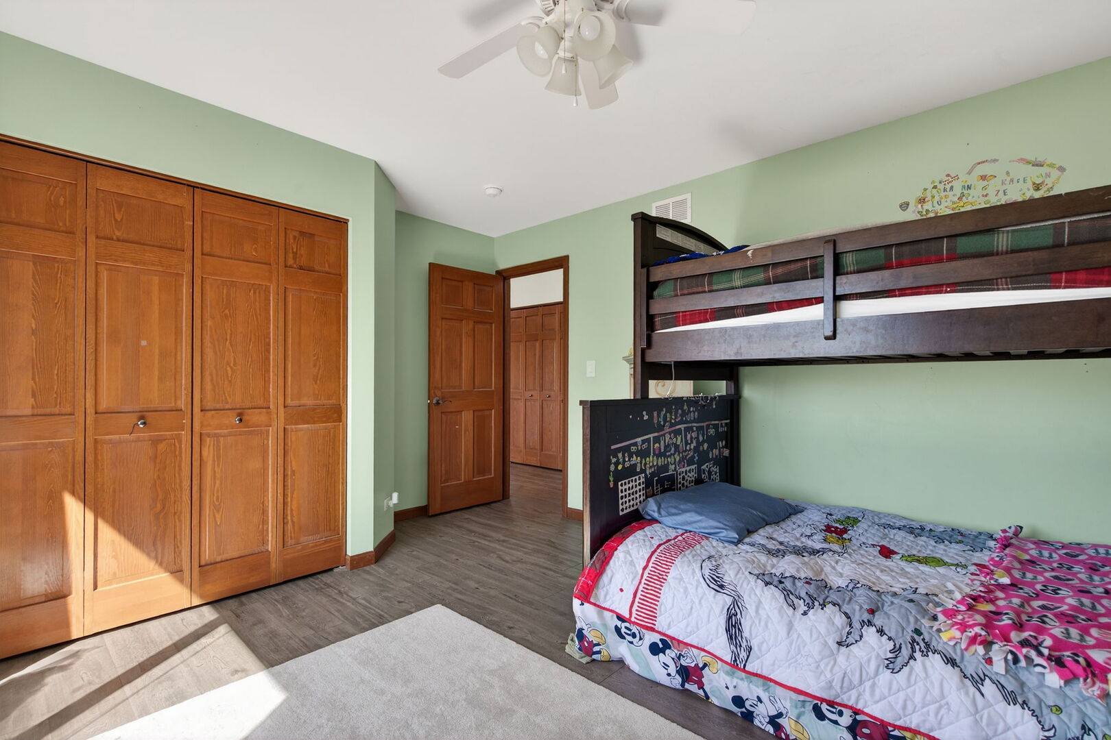 2993 Stirling Court, Montgomery, IL 60538