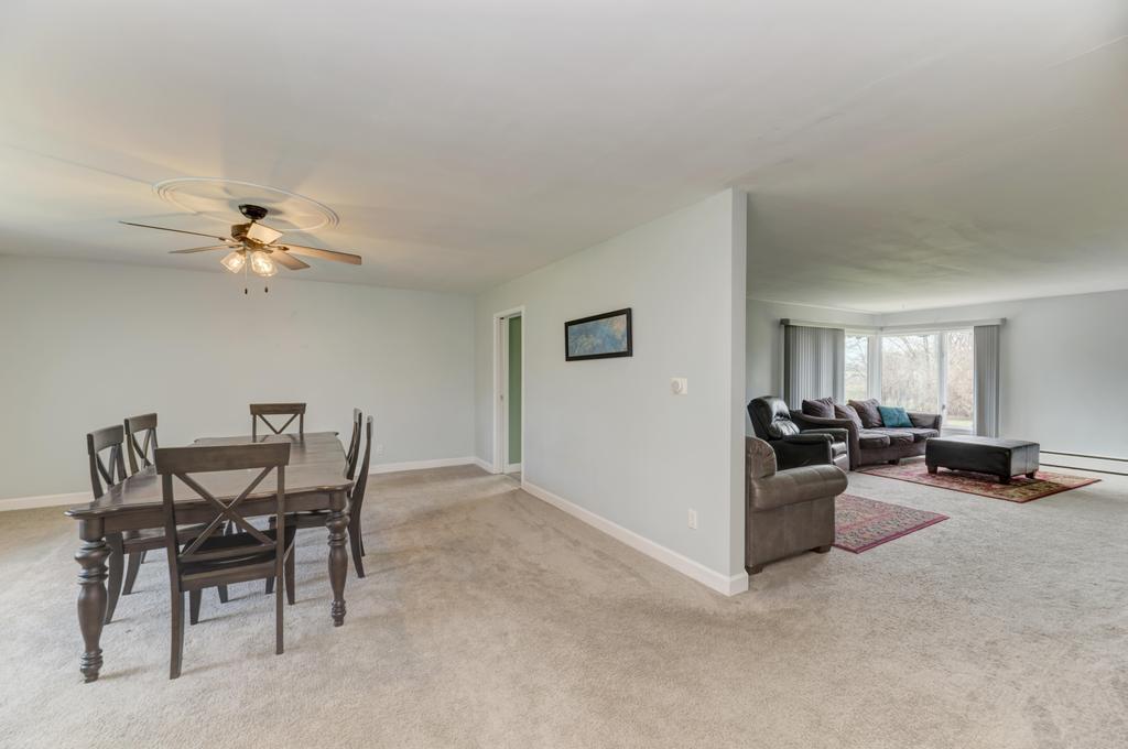 407 Farmington Avenue, Joliet, IL 60435