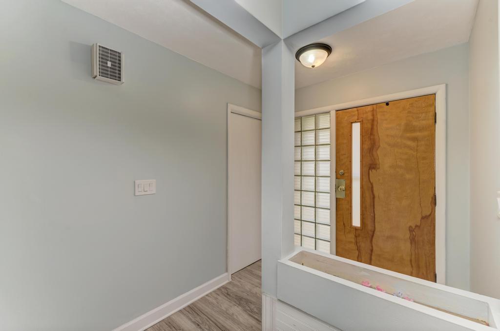 407 Farmington Avenue, Joliet, IL 60435