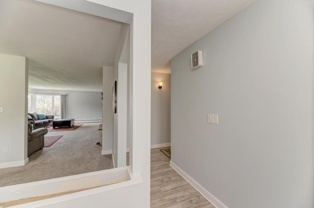 407 Farmington Avenue, Joliet, IL 60435