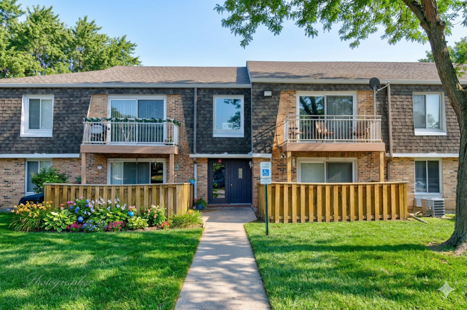 4710 Euclid Avenue #2D, Rolling Meadows, IL 60008