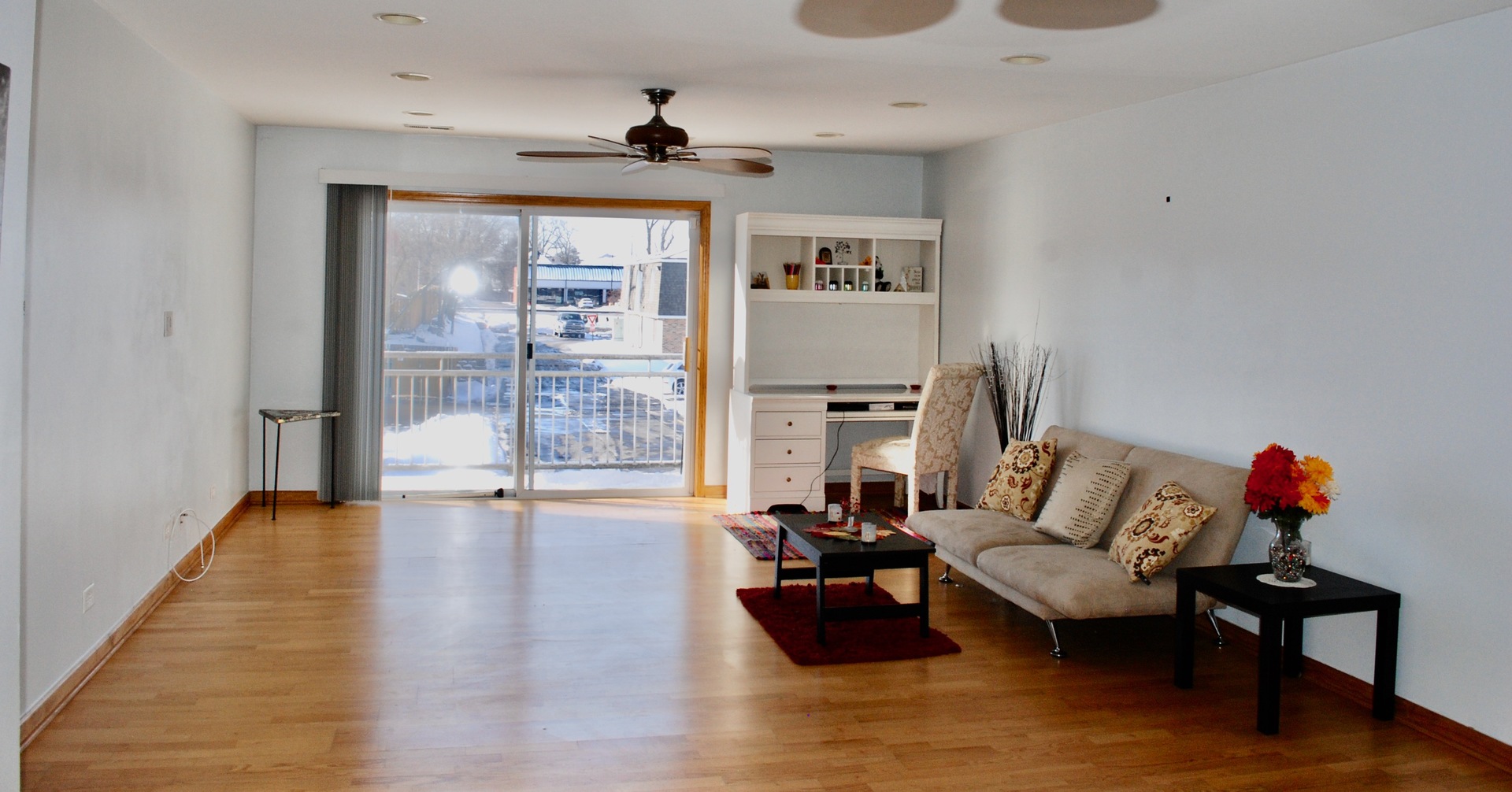 4710 Euclid Avenue #2D, Rolling Meadows, IL 60008