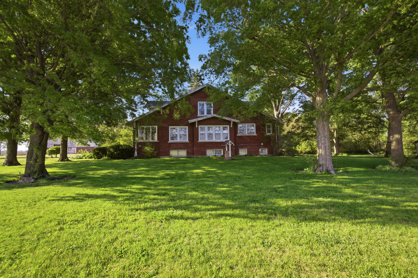 1764 E 500 North Road, Cissna Park, IL 60924