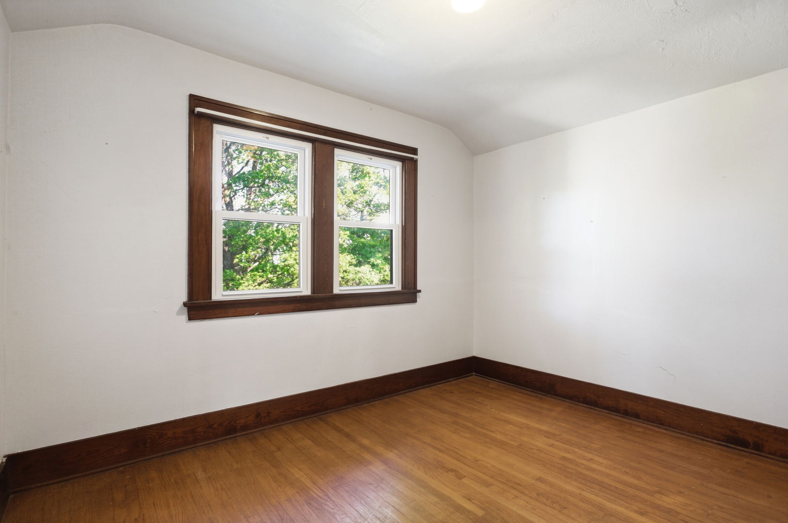 1764 E 500 North Road, Cissna Park, IL 60924