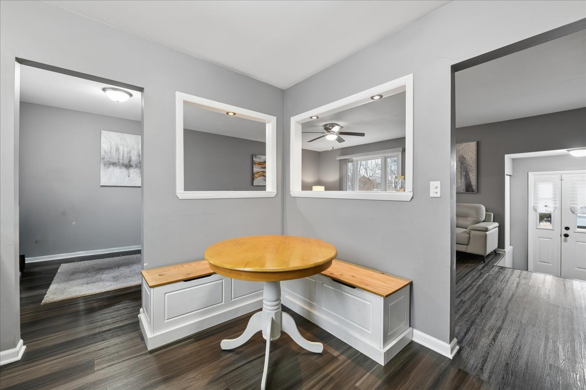 1100 Partridge Avenue, Bolingbrook, IL 60490