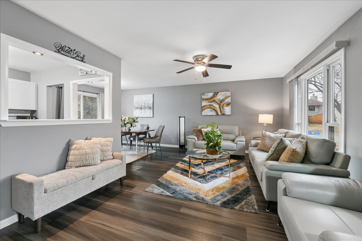 1100 Partridge Avenue, Bolingbrook, IL 60490