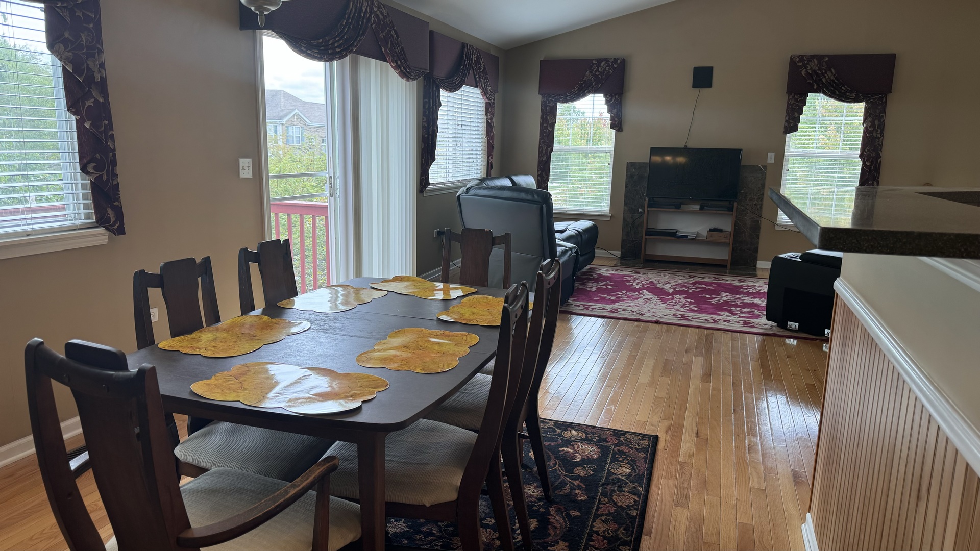 Naperville, IL 60564