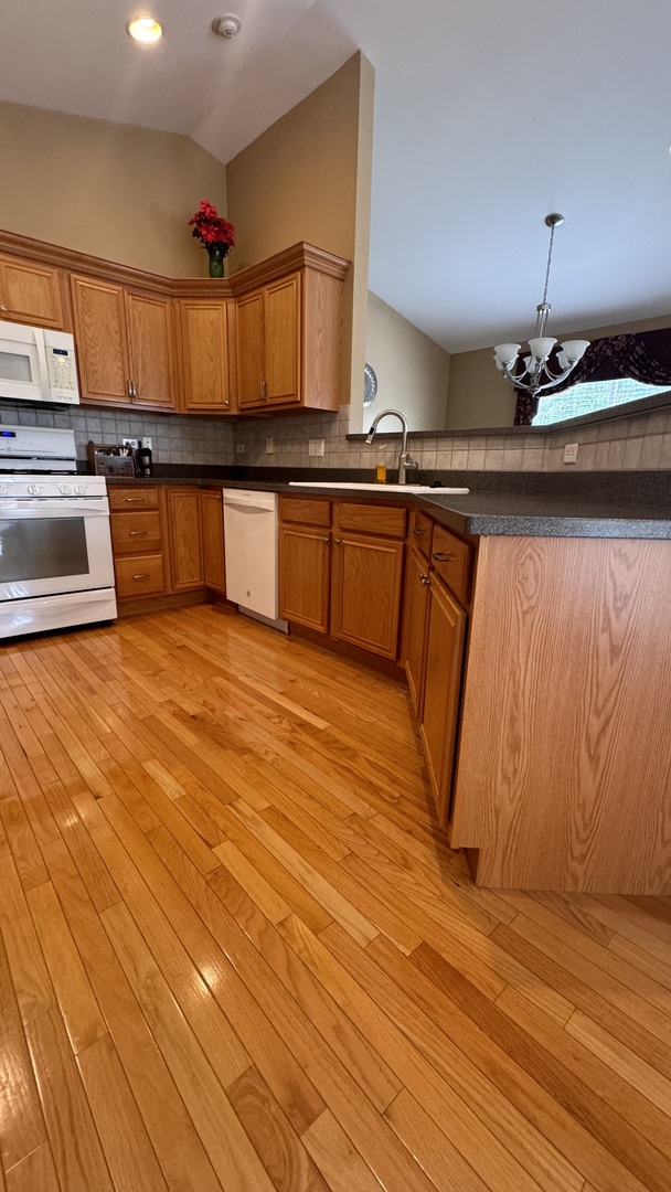 Naperville, IL 60564