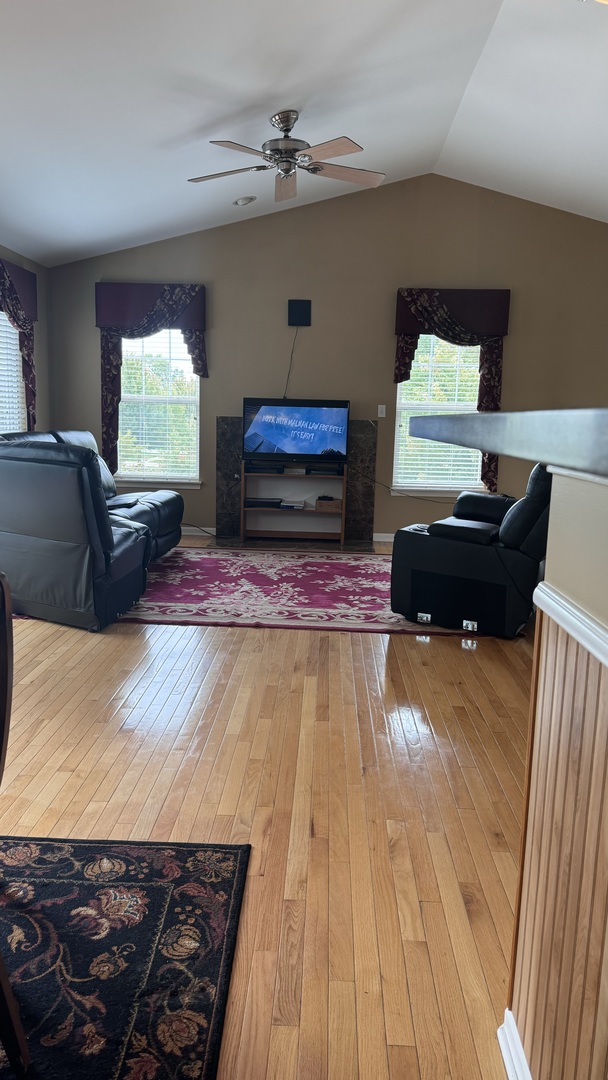 Naperville, IL 60564