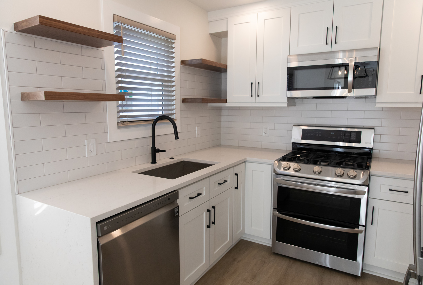 713 Stevens Street #713, Geneva, IL 60134