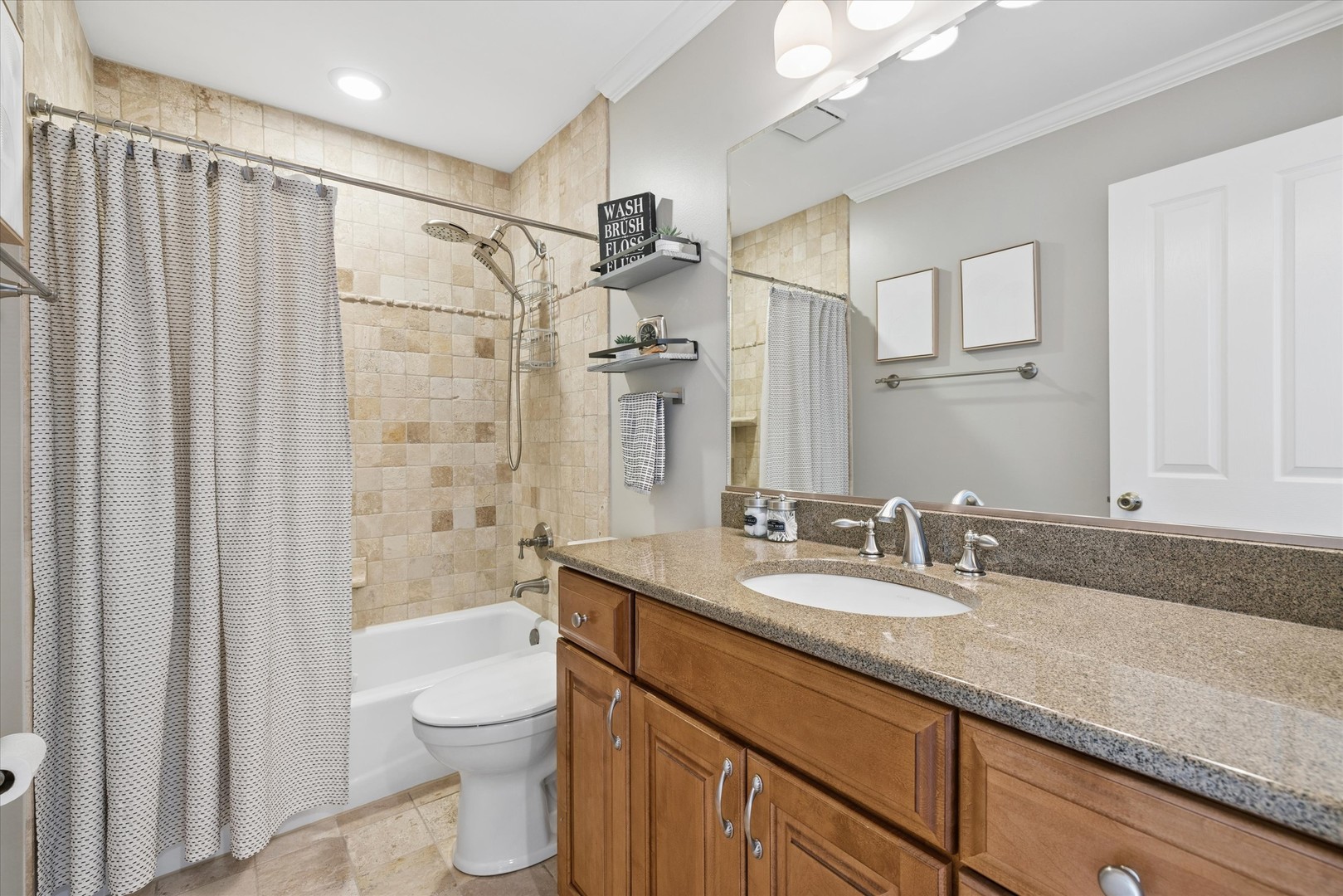 1278 Thorndale Lane, Lake Zurich, IL 60047