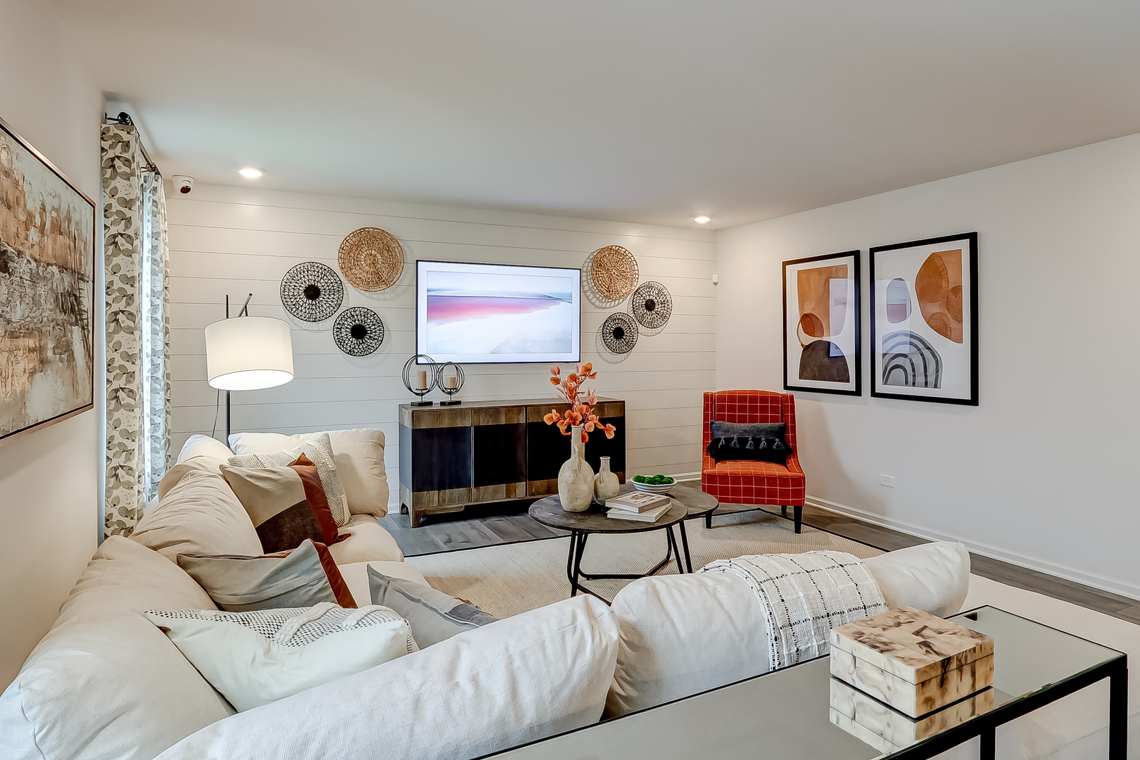 321 Monica Lane, Oswego, IL 60543