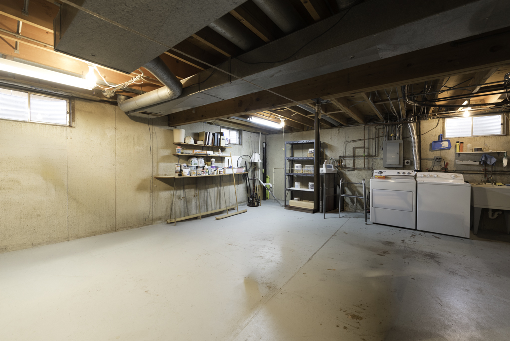 547 Phillips Circle, Antioch, IL 60002