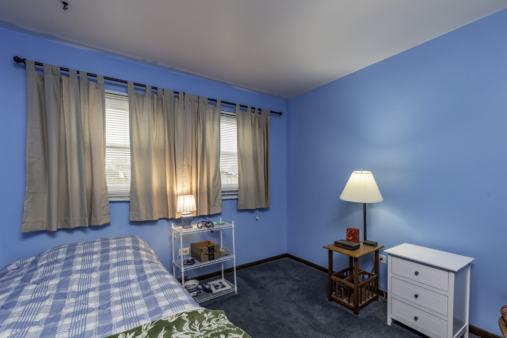 547 Phillips Circle, Antioch, IL 60002