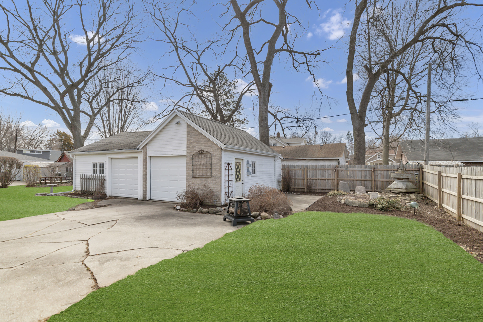 251 Merrill Avenue, Loves Park, IL 61111