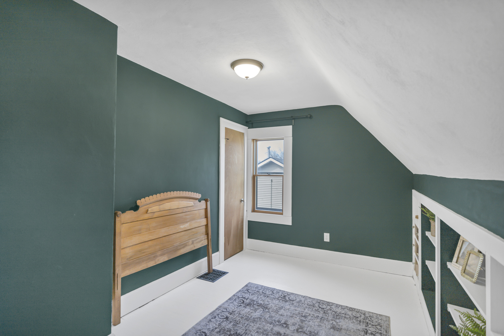 251 Merrill Avenue, Loves Park, IL 61111