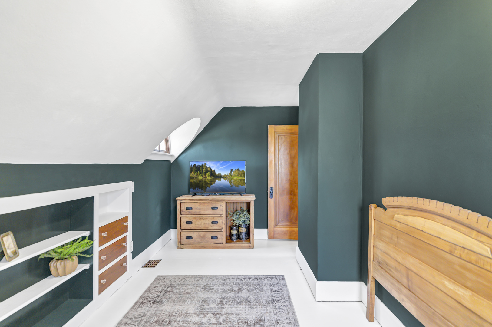 251 Merrill Avenue, Loves Park, IL 61111