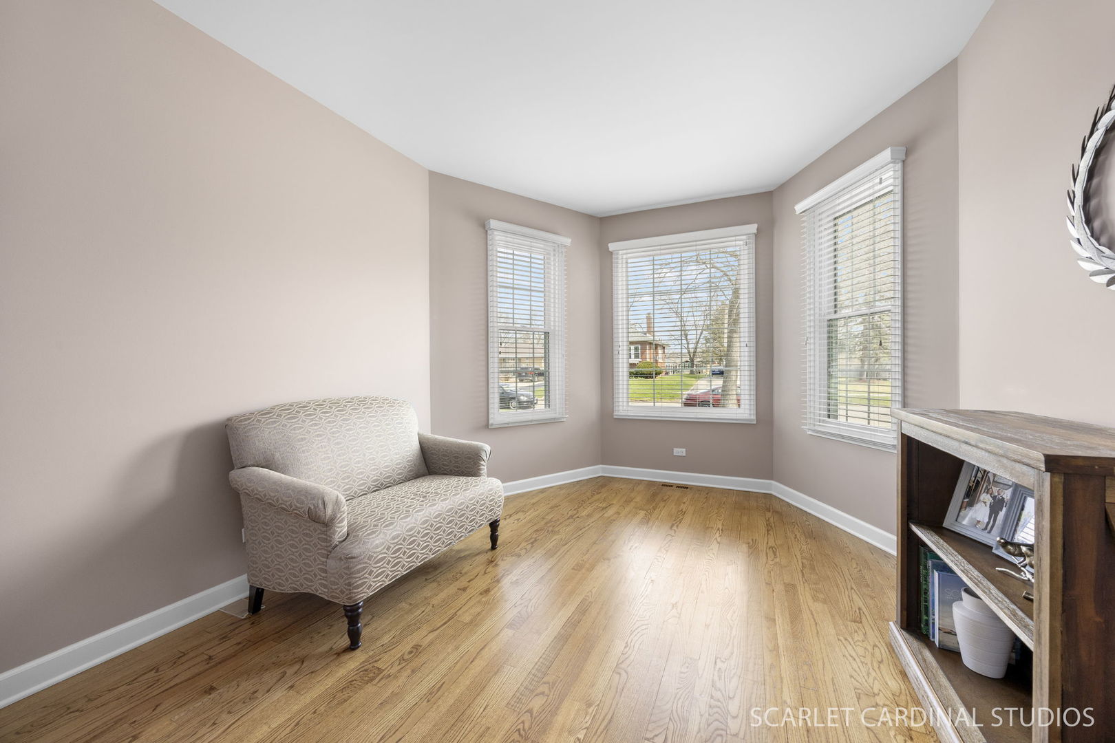 520 S Wisconsin Avenue, Villa Park, IL 60181