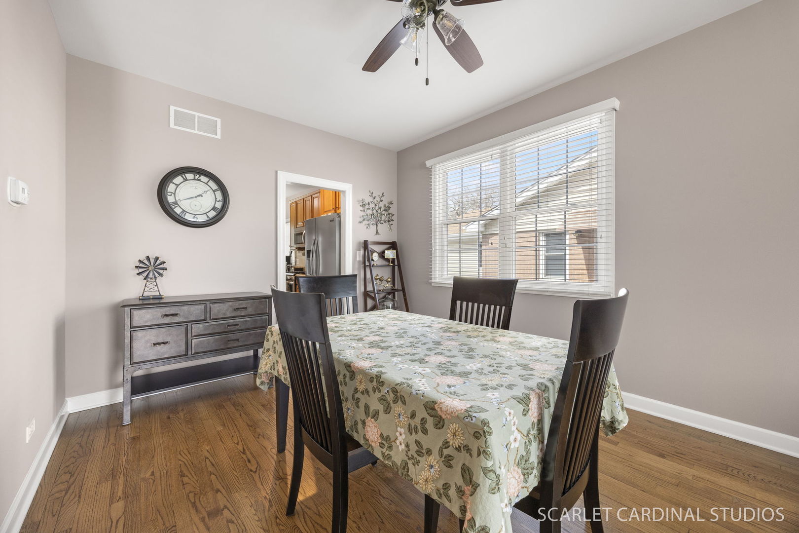 520 S Wisconsin Avenue, Villa Park, IL 60181