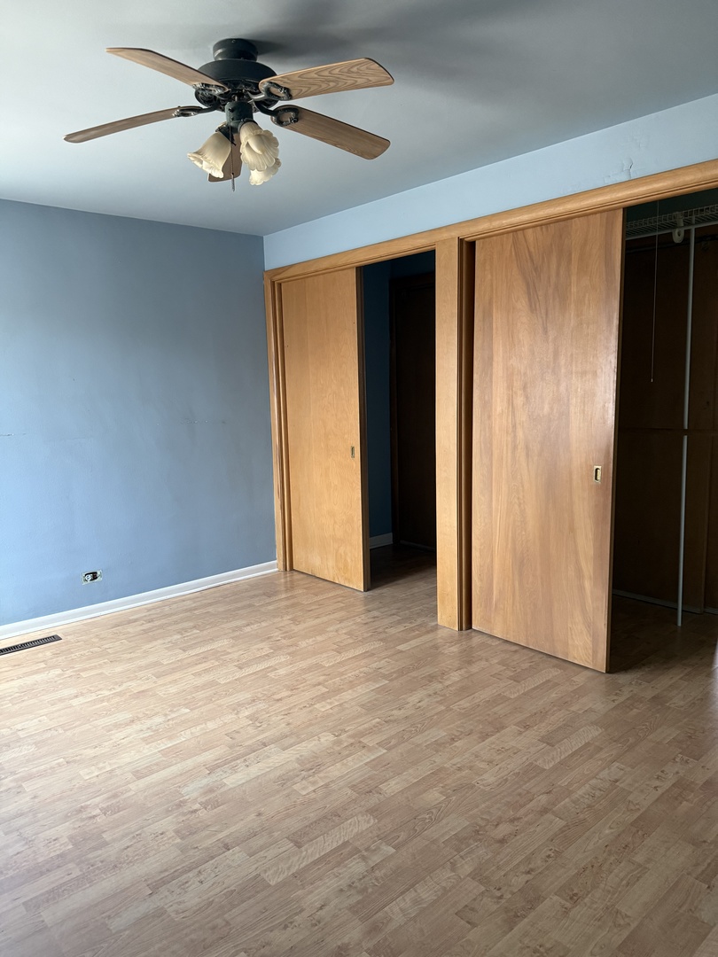 226 S Plum Grove Road, Palatine, IL 60067