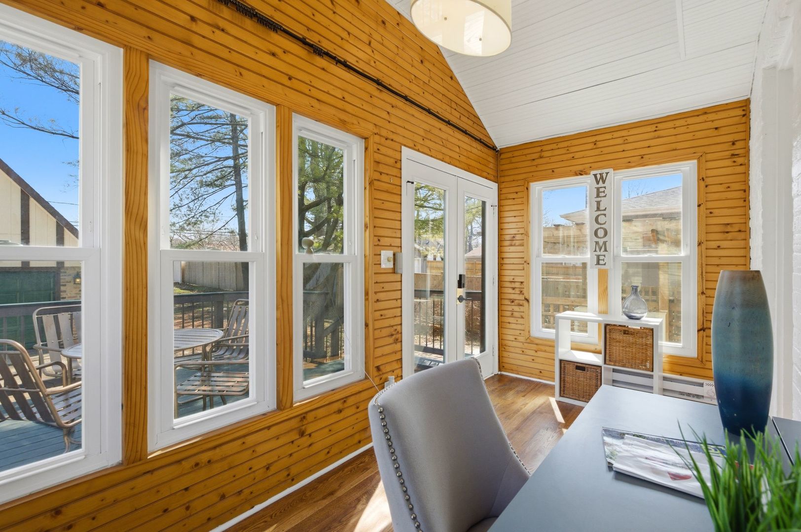 4425 Wilson Avenue, Downers Grove, IL 60515