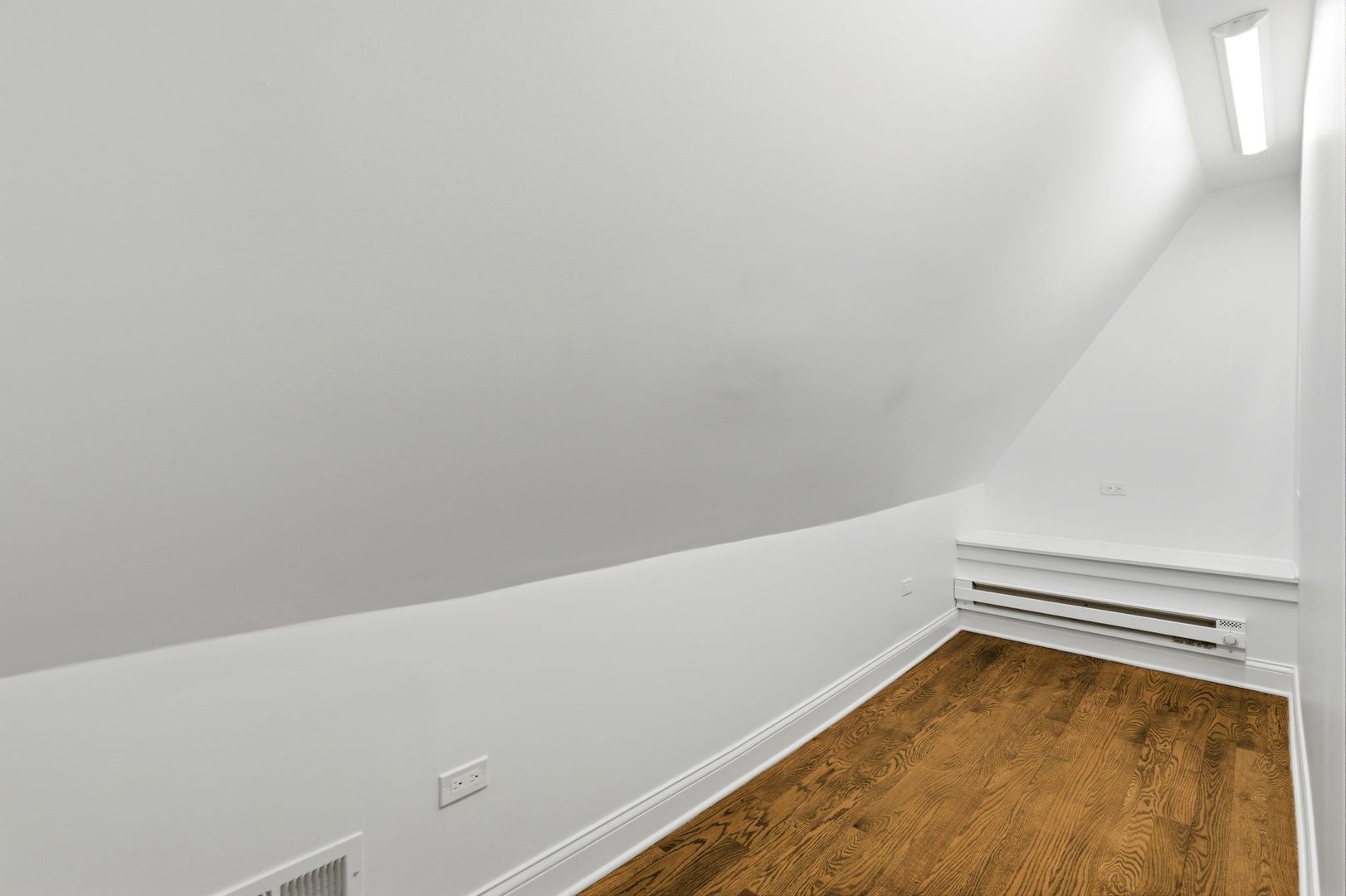 4425 Wilson Avenue, Downers Grove, IL 60515