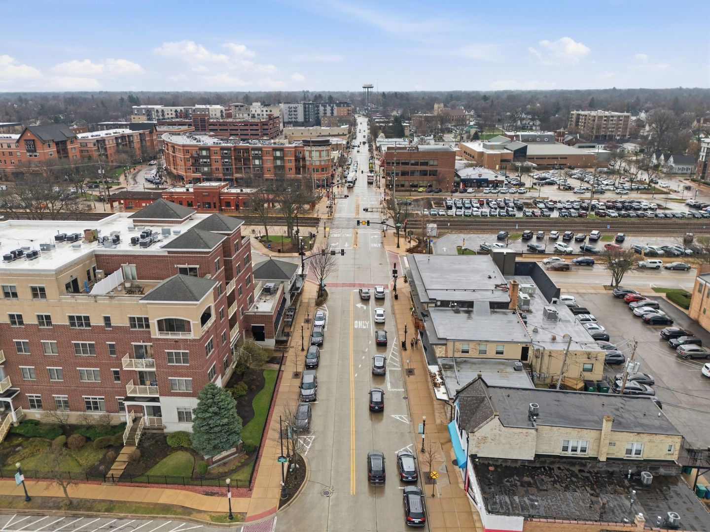 4425 Wilson Avenue, Downers Grove, IL 60515